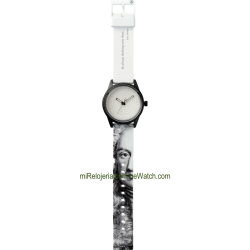 Smile Solar Isaac Newton