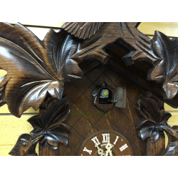 Leaf and bird cuckoo clock