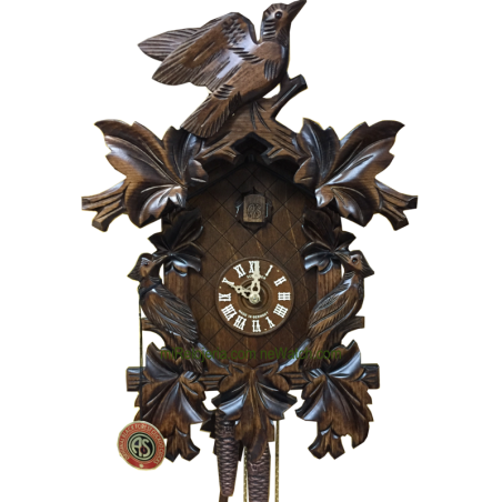 Leaf and bird cuckoo clock