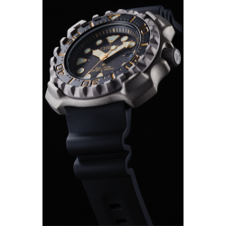 Eco-Drive Super Titanio Diver's 200 mt.