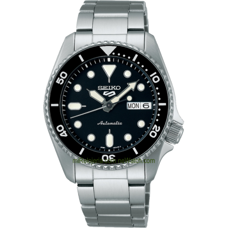 5 Sports Automatic 38mm.