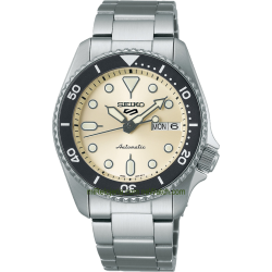 5 Sports Automatic 38mm.