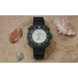 Eco-Drive Super Titanio Diver's 200 mt.