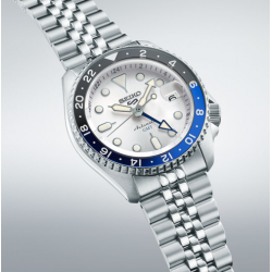 5 Sports Automatic GMT