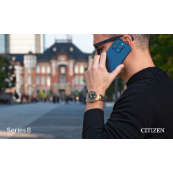 Series8 880 GMT Automático