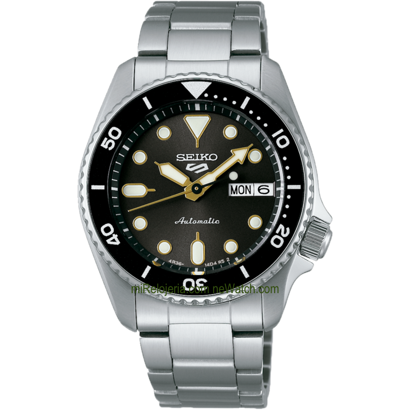 5 Sports Automatic 38mm.