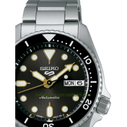 5 Sports Automatic 38mm.